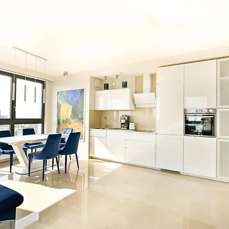 Apartment Baltic Rent - Weglowa 22 *